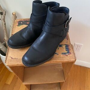 Born Leather Ankle Boots 9M